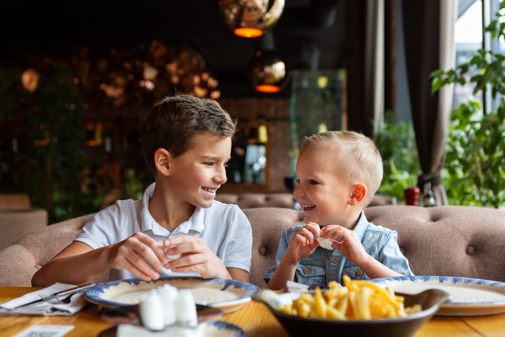 medium-shot-kids-eating-fast-food