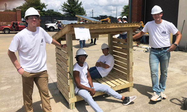 25—Daphne-High-Students-Compete-in-FFA-Construction-Competition